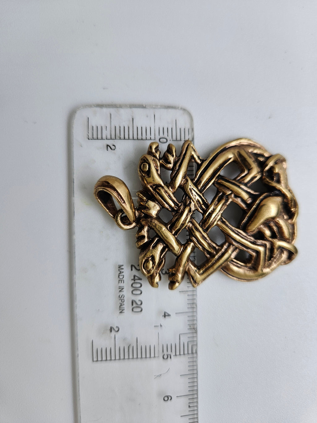Keltiske Hunder fra Book of Kells - Bronsjeanheng