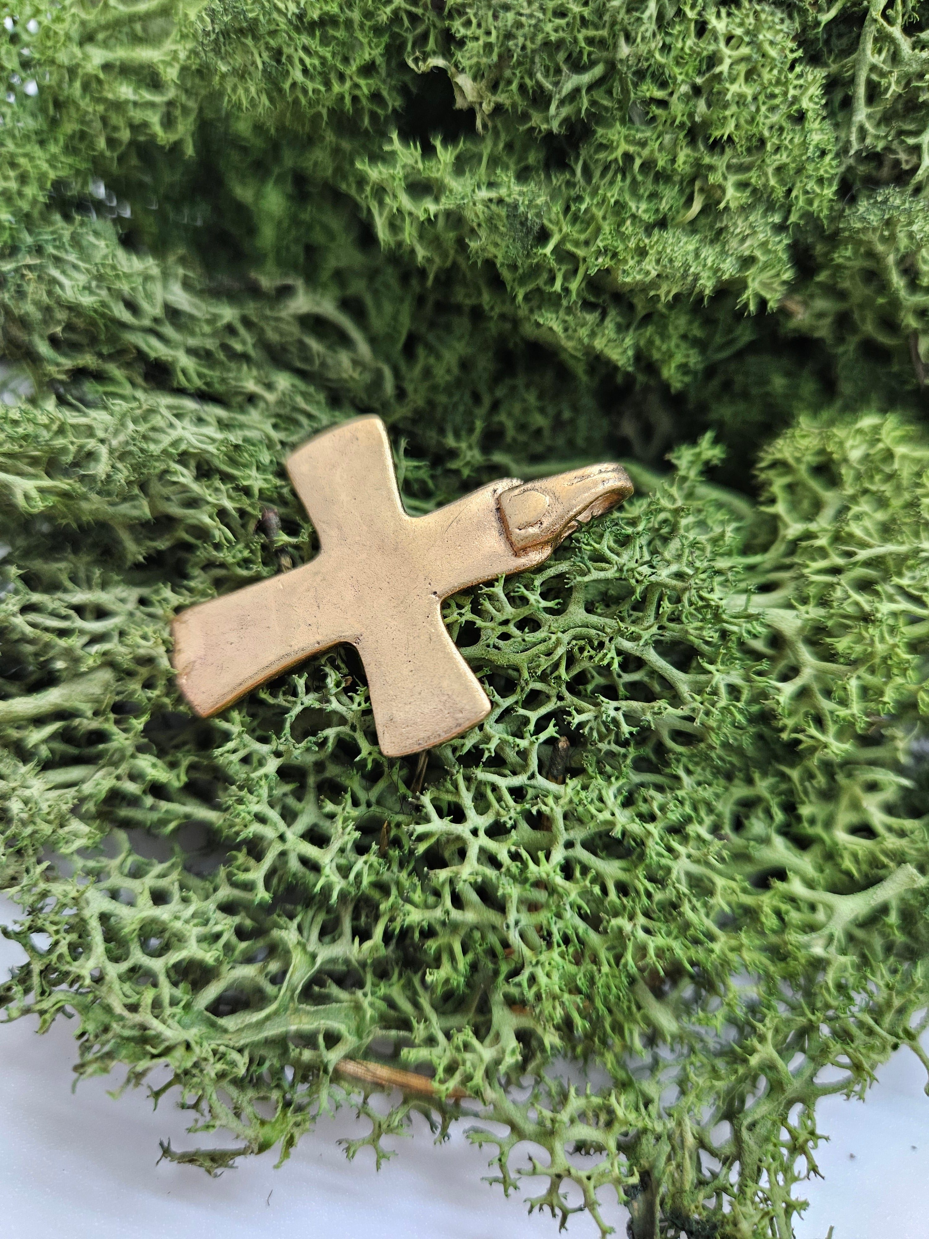 Kristent kors fra vikingetid - Bronsjeanheng