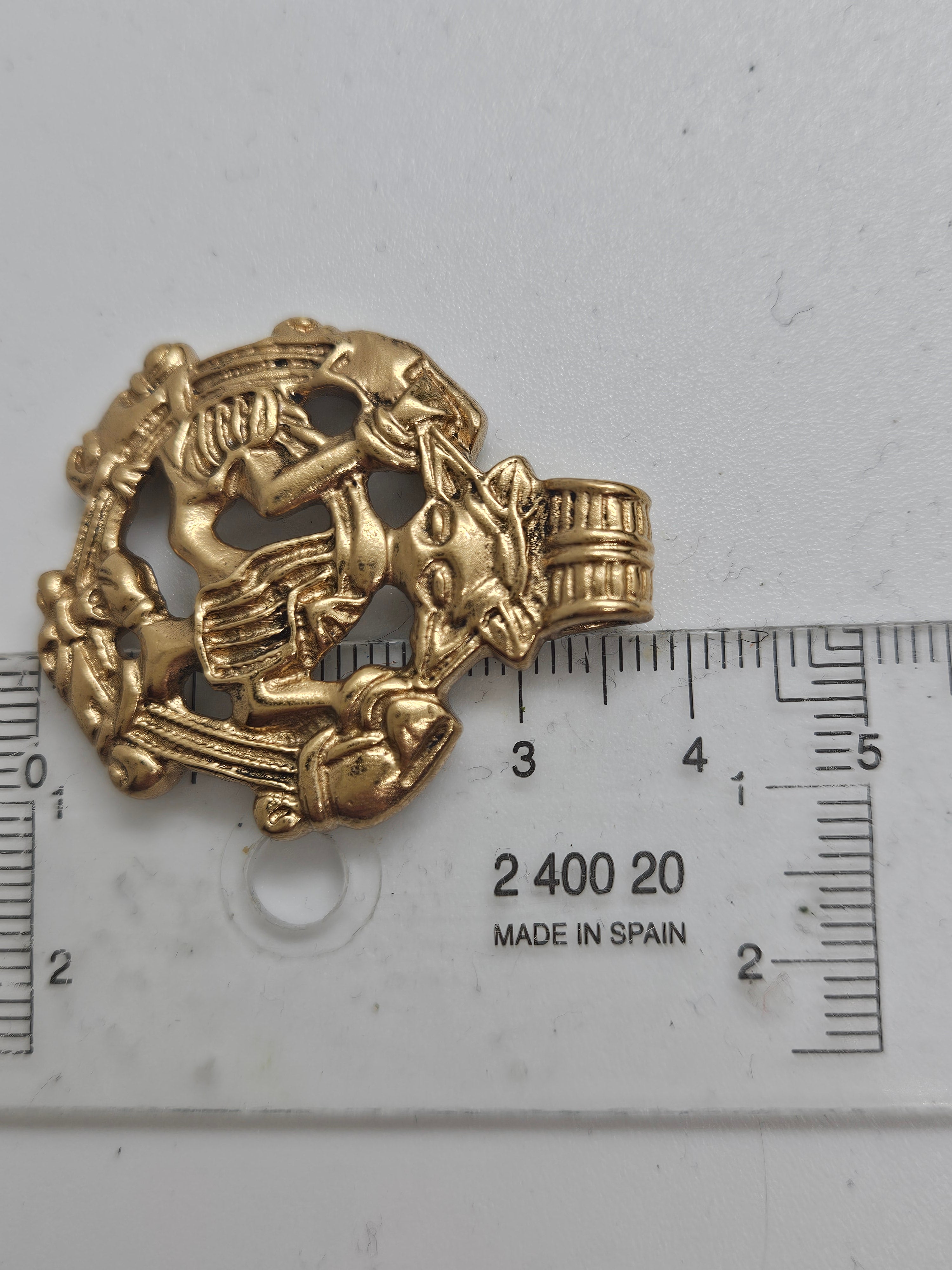 Gripedyret - Bronsjeanheng