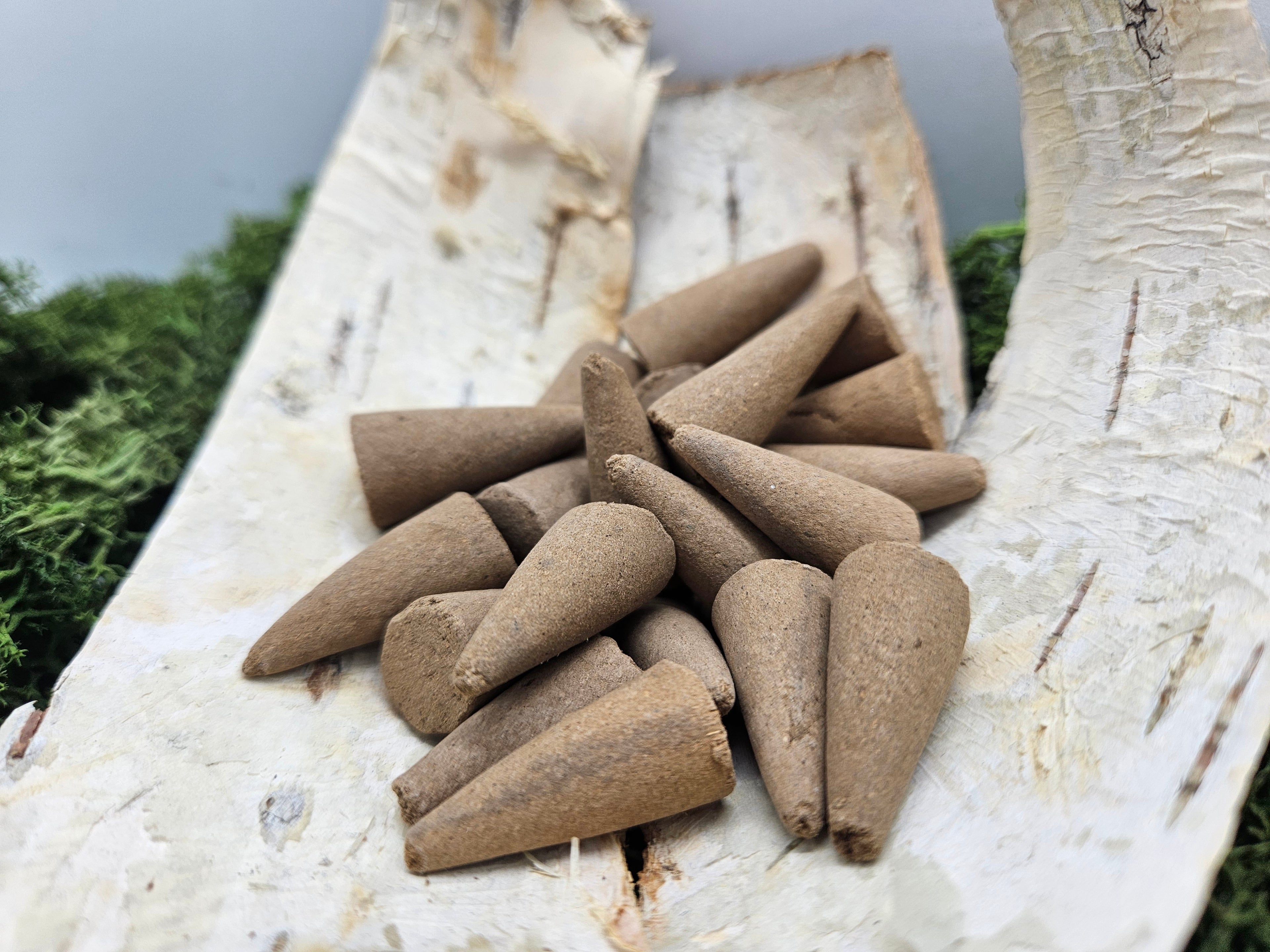 Lag din egen røkelse - 20 Kjegler