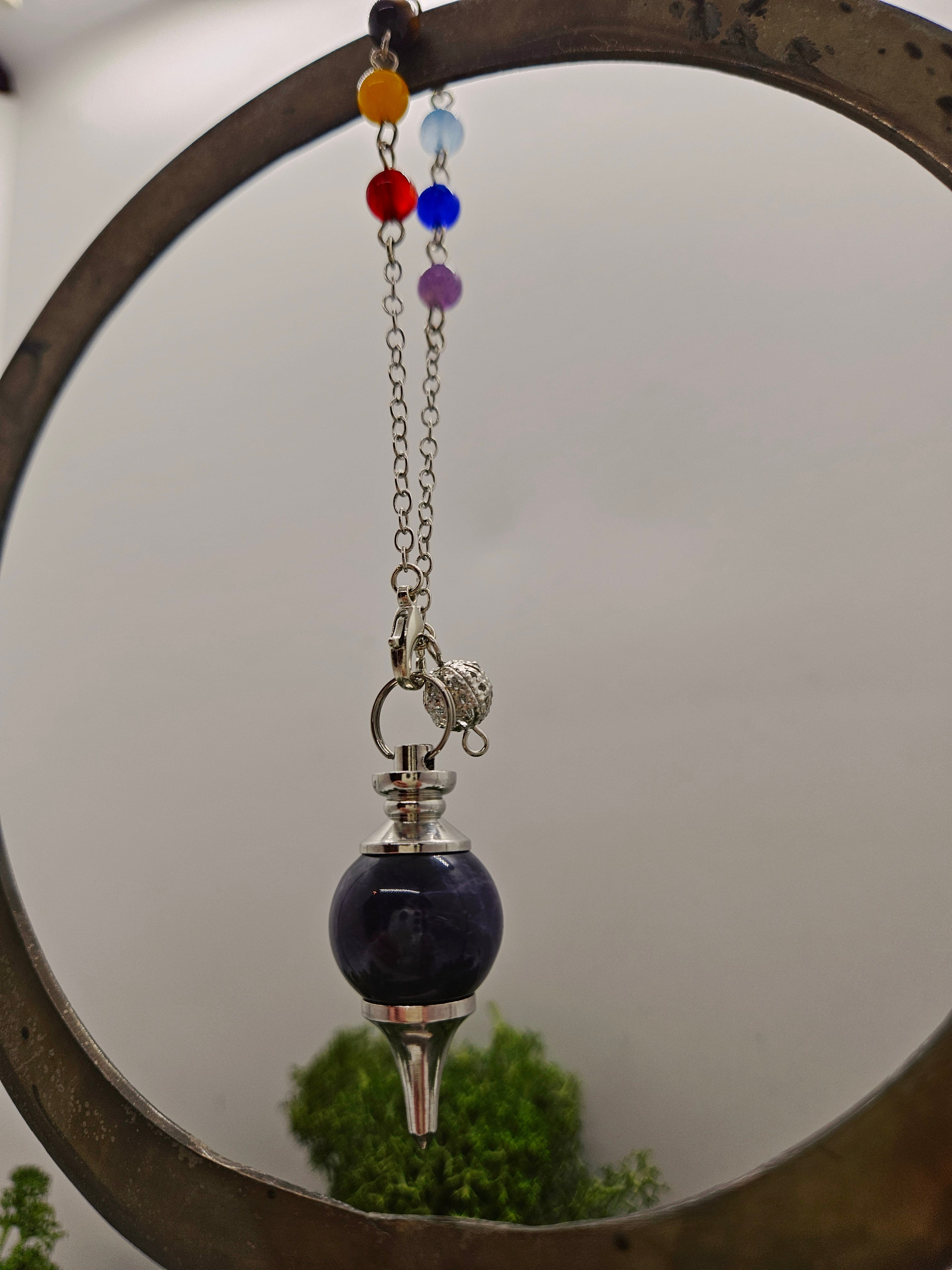 Ametyst Pendel - rund med Chakrasnor