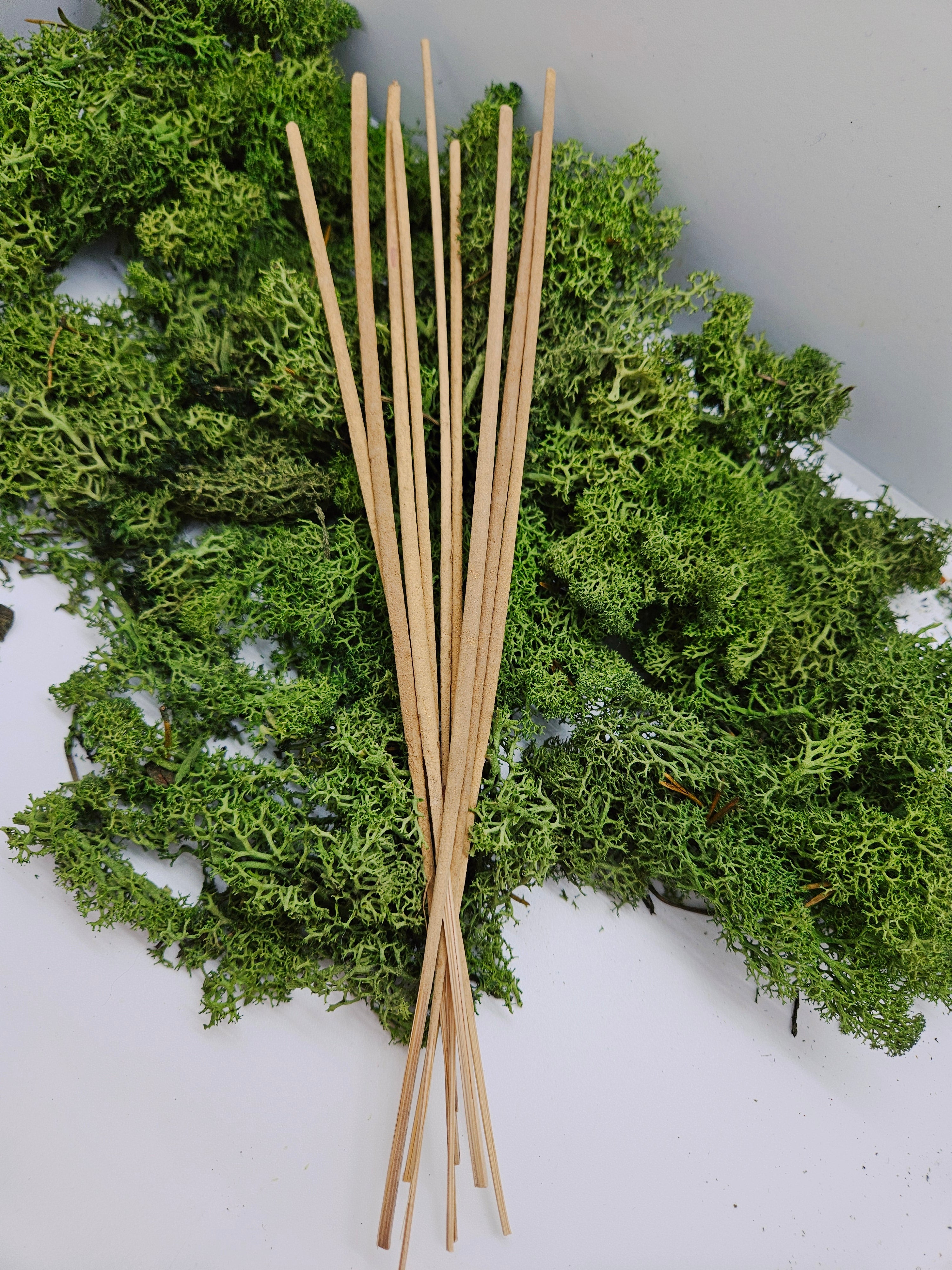 Lag din egen røkelse - 10 Røkelsespinner