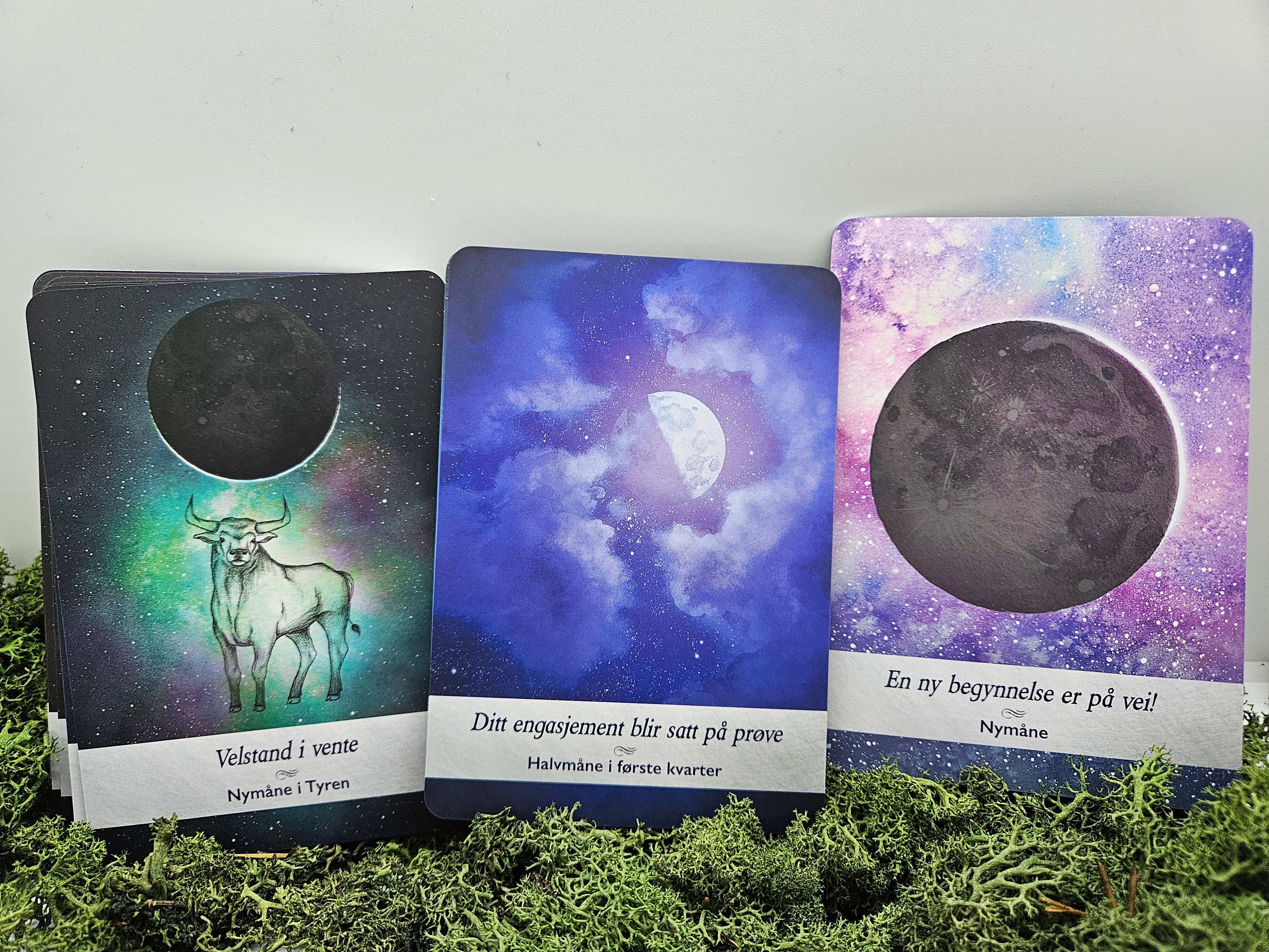Månologi - Orakelkort på Norsk
