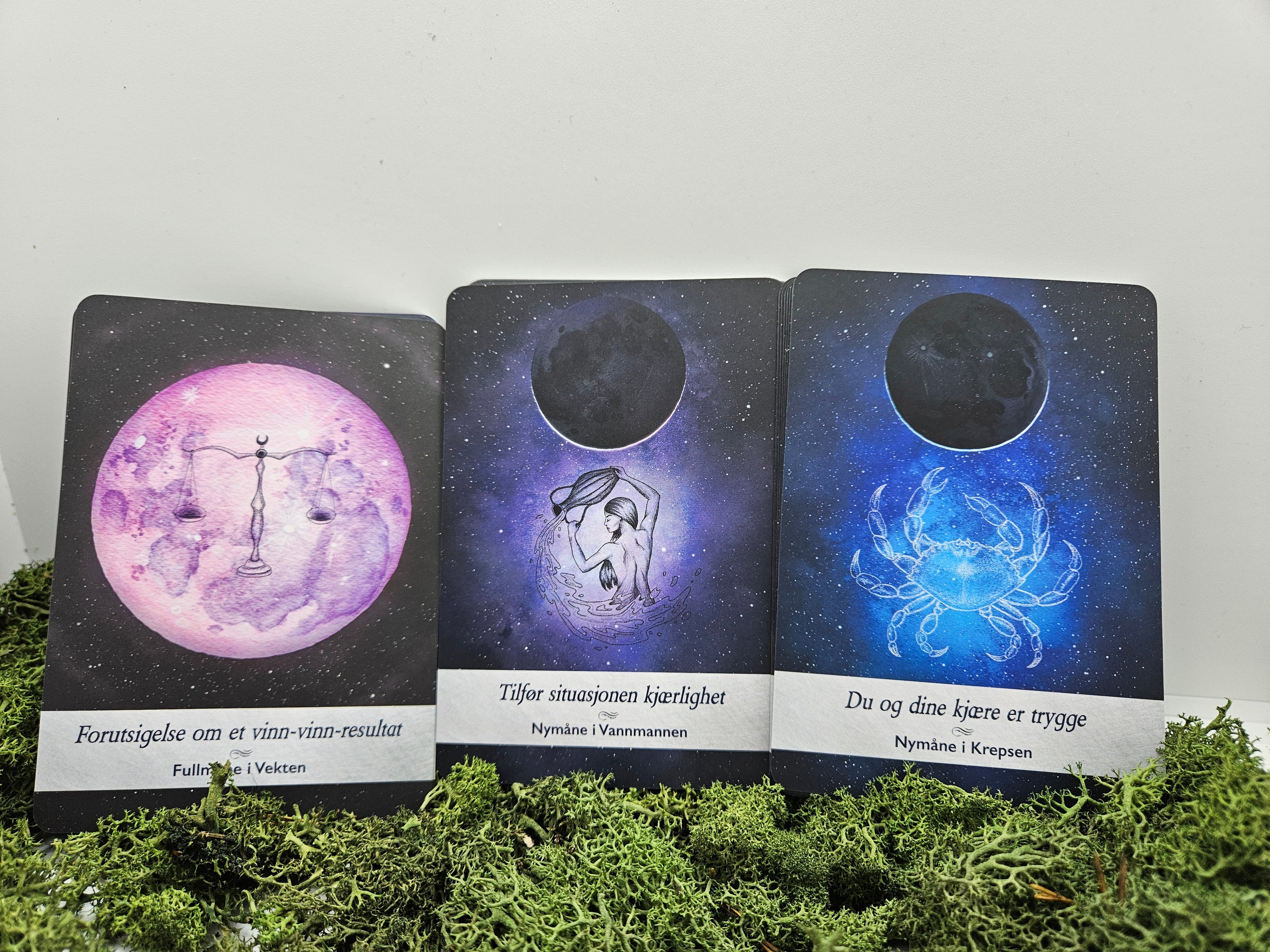 Månologi - Orakelkort på Norsk