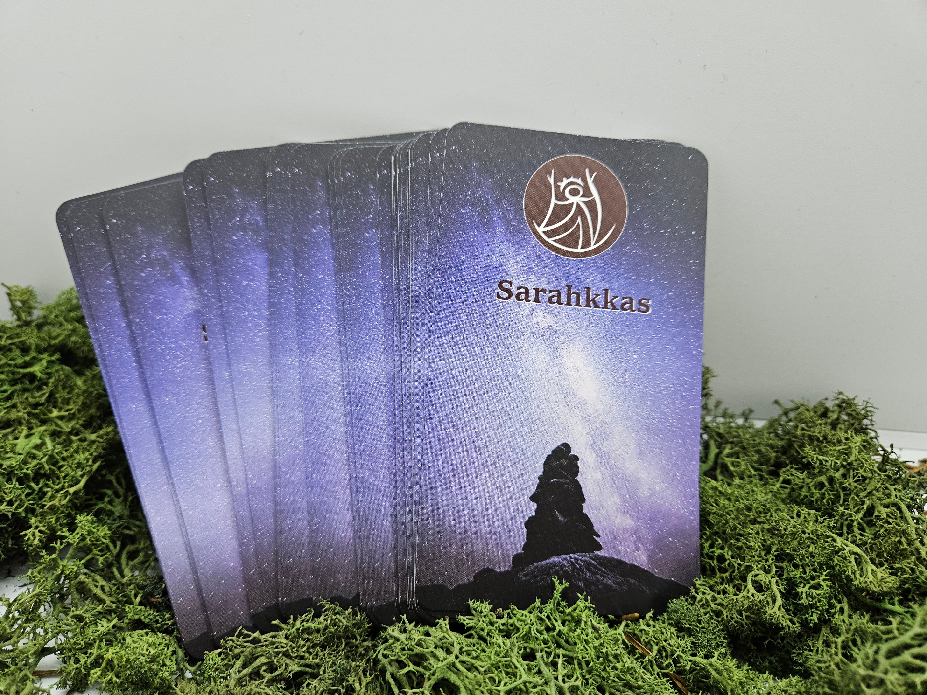 Sarahkkas Feminin - Samiske Orakelkort på Norsk