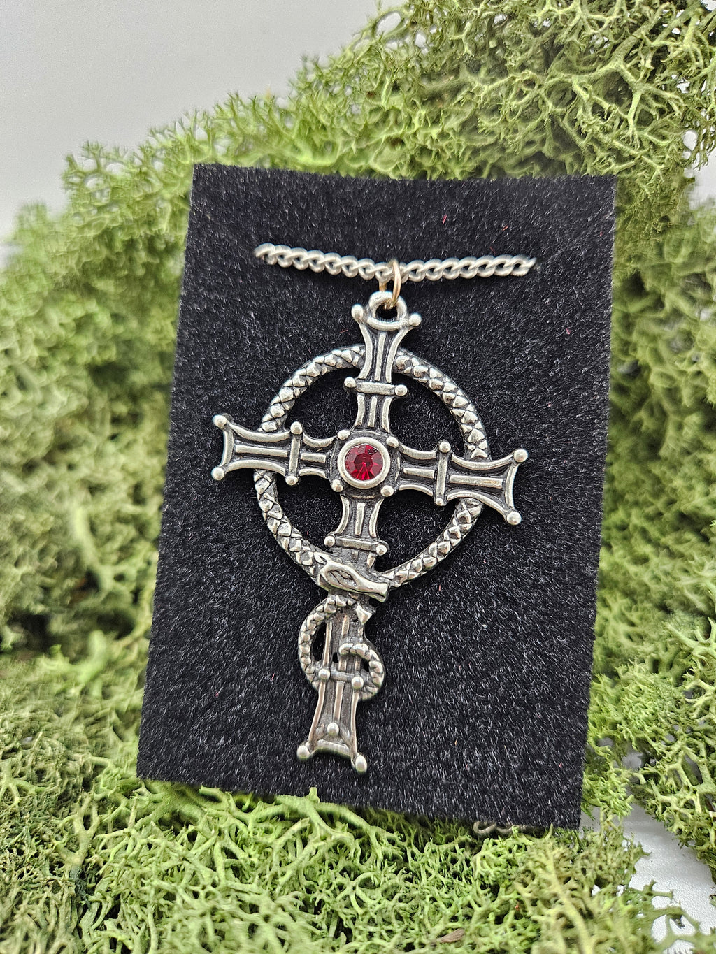Kors med Lock Ness - Anheng Celtic Sorcery