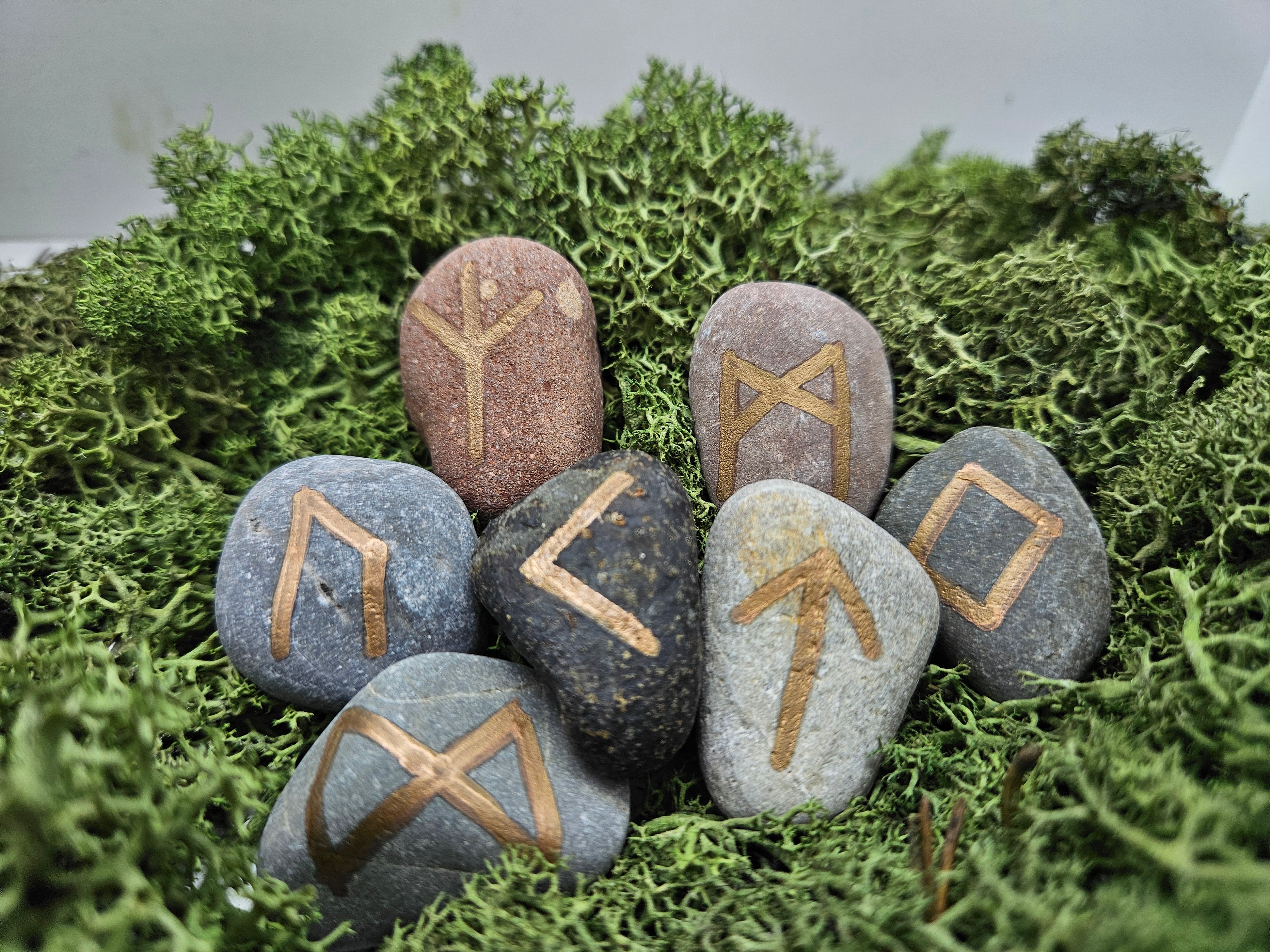 Runesett - Gull Medium