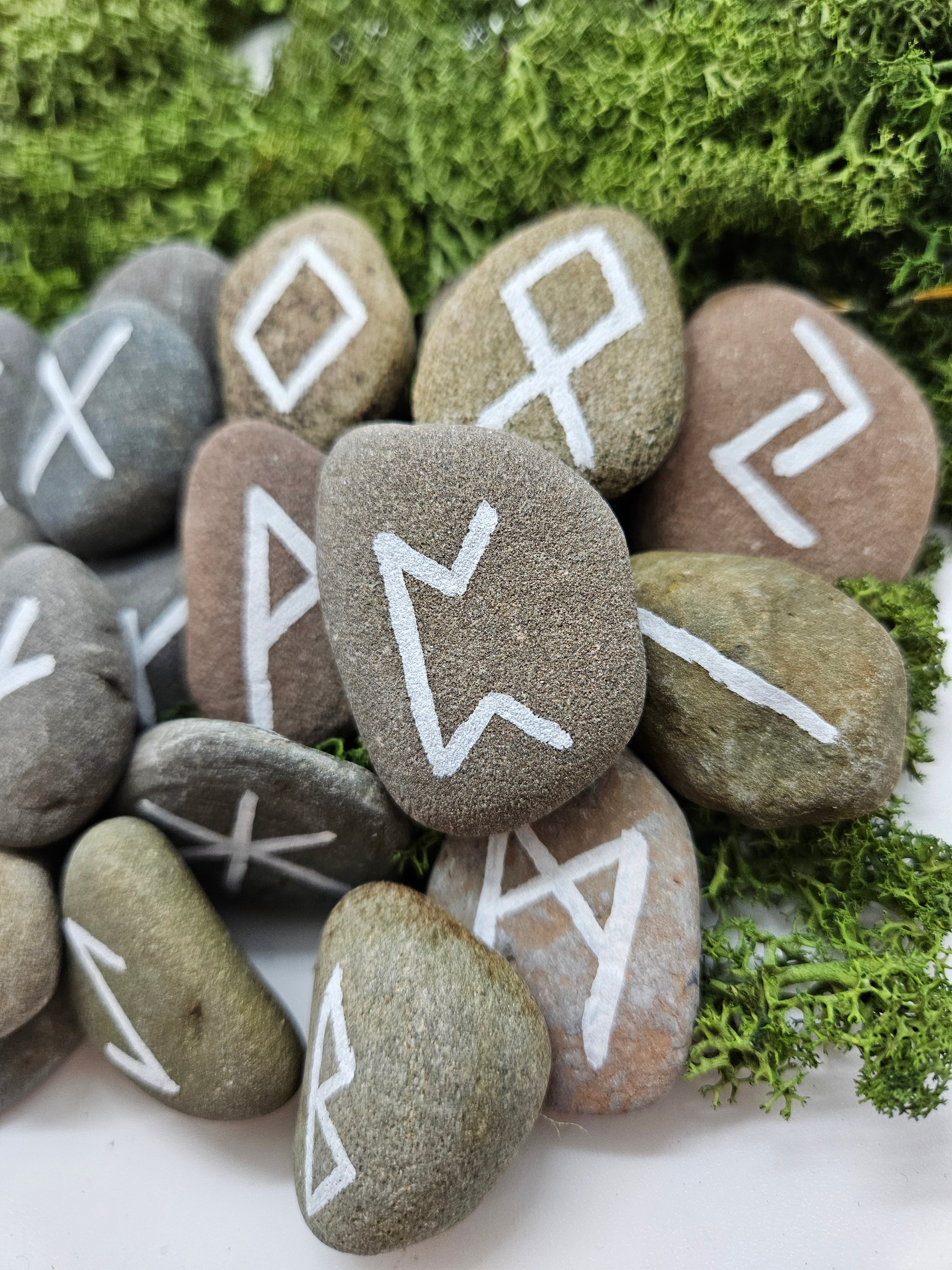 Runesett - Hvit Mini